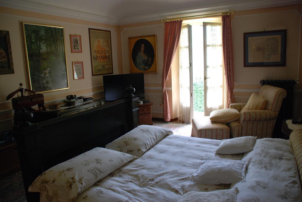 Villa Mirano Bed & Breakfast Piossasco Zimmer foto